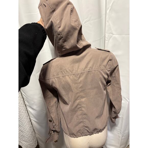 Women's Size S Taupe Wind Breaker Jacket - Picture 5 of 13